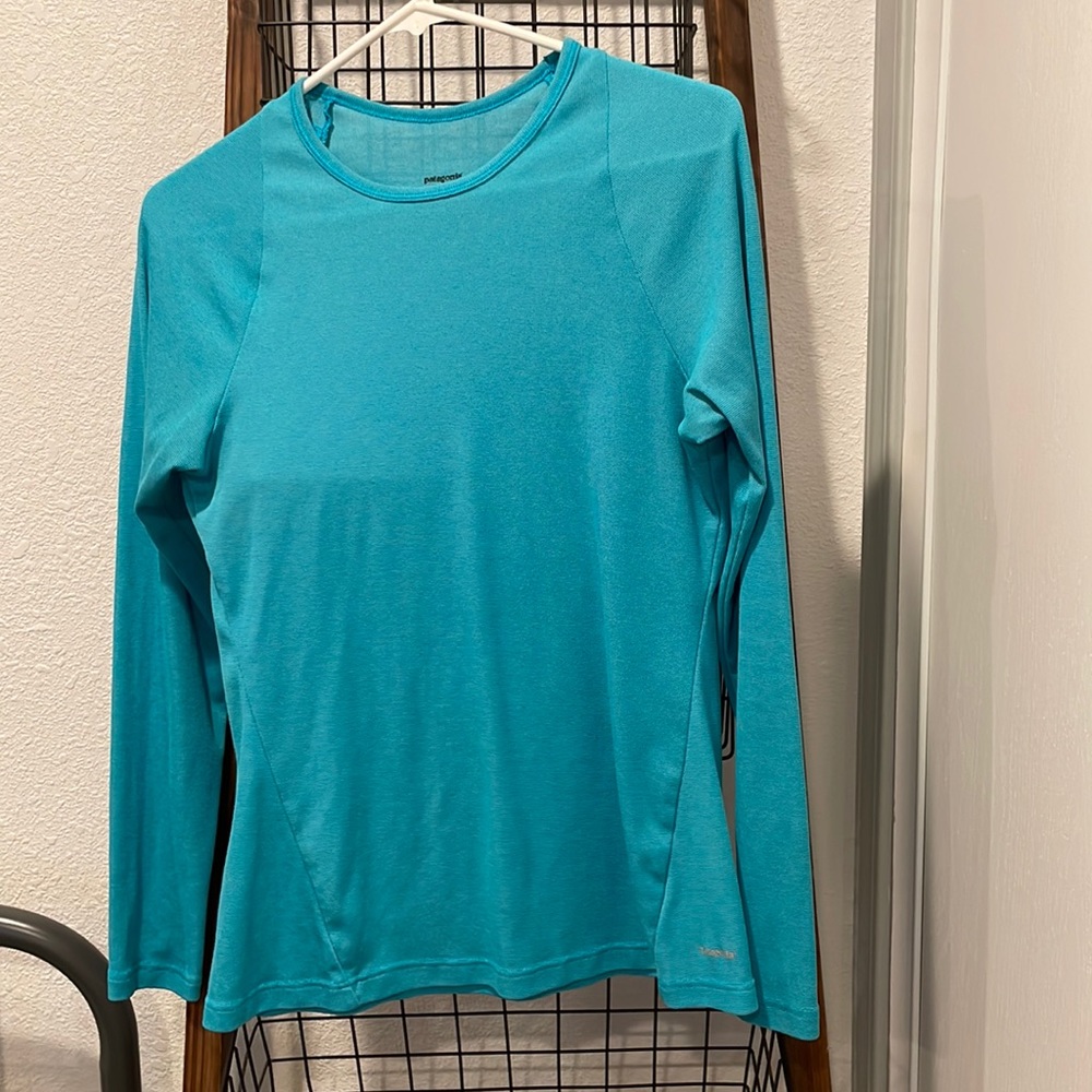 Patagonia top